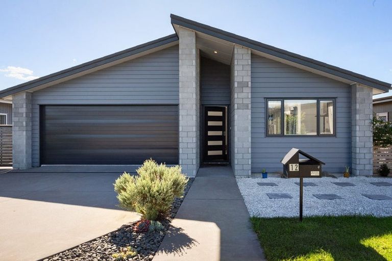 Photo of property in 12 Augusta Rise, Omokoroa, 3114