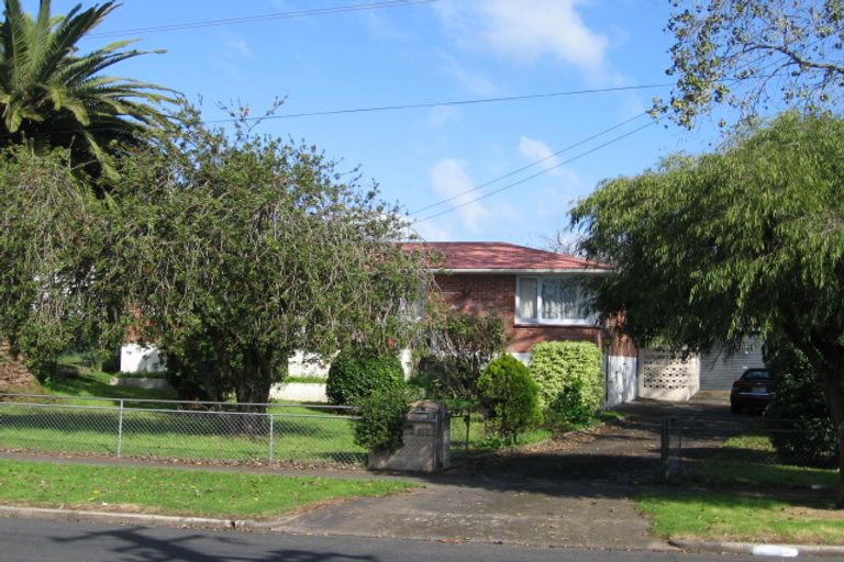 Photo of property in 213 Bairds Road, Otara, Auckland, 2023