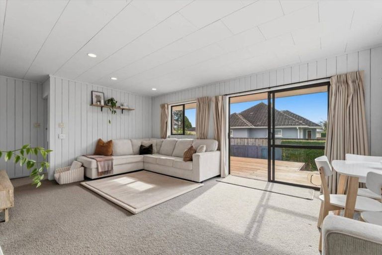 Photo of property in 28 Princess Street, Te Puke, 3119