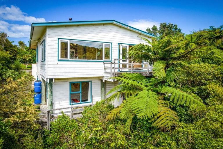 Photo of property in 102 Hill Road, Belmont, Lower Hutt, 5010