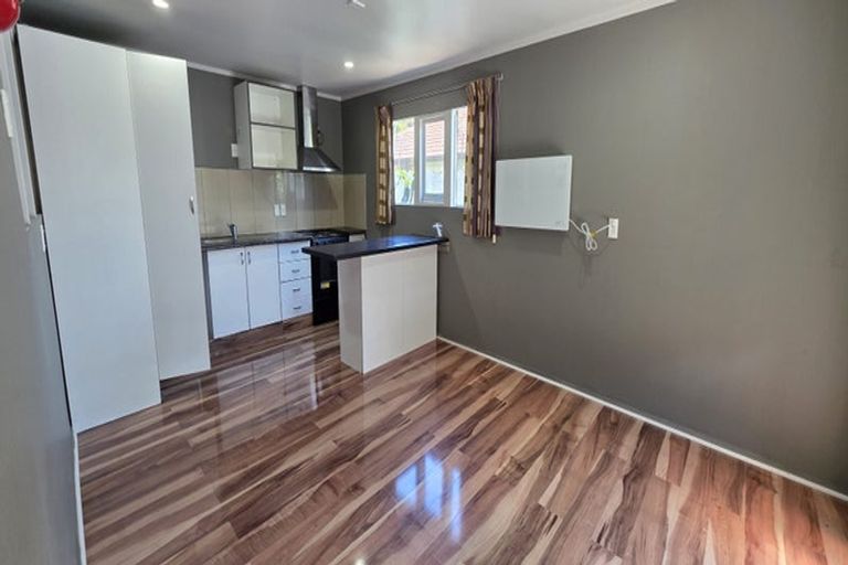 Photo of property in 37 Donegal Park Drive, Flat Bush, Auckland, 2019