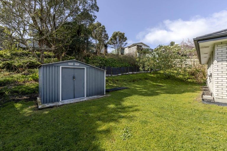 Photo of property in 6b Clerke Place, Marfell, New Plymouth, 4310