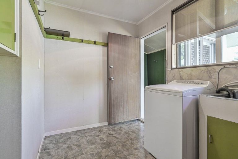 Photo of property in 15 Flaxmere Avenue, Flaxmere, Hastings, 4120