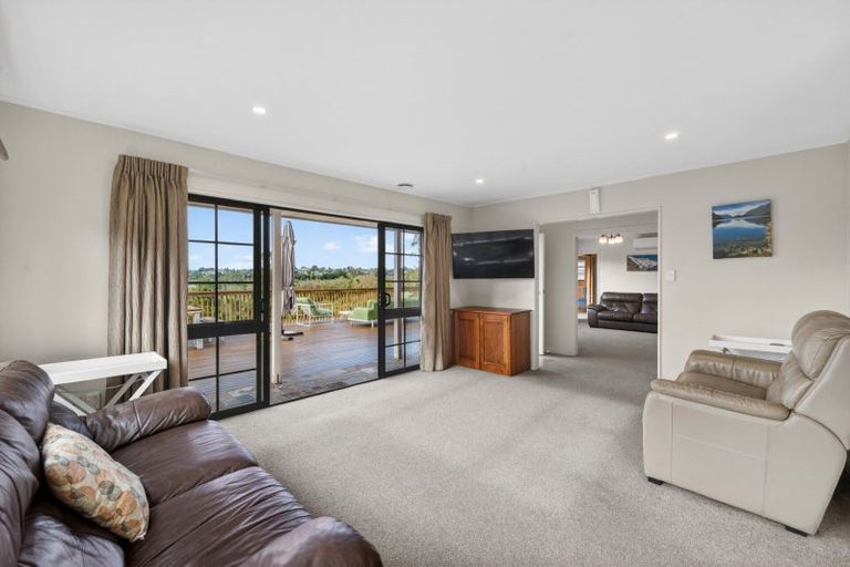 Photo of property in 13 Coach Drive, Otumoetai, Tauranga, 3110