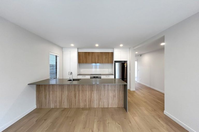 Photo of property in 41 Mulholland Drive, Jacks Point, 9371