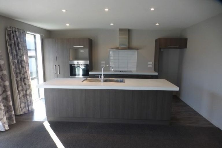 Photo of property in 92 Beaumont Drive, Rolleston, 7614