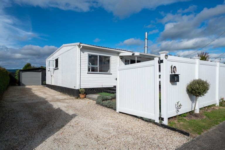 Photo of property in 10 Rangiora Street, Mangakino, 3421