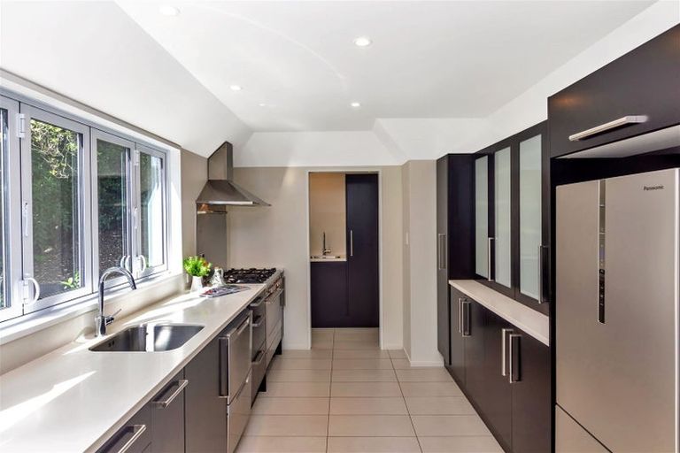 Photo of property in 30 Longhurst Terrace, Cashmere, Christchurch, 8022