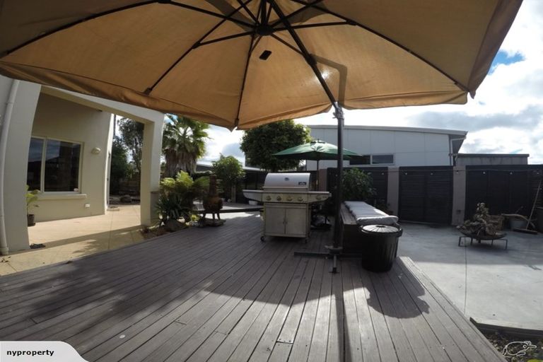 Photo of property in 13 Oriental Parade, Papamoa Beach, Papamoa, 3118