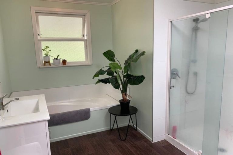 Photo of property in 17 Reeve Road, Owhata, Rotorua, 3010