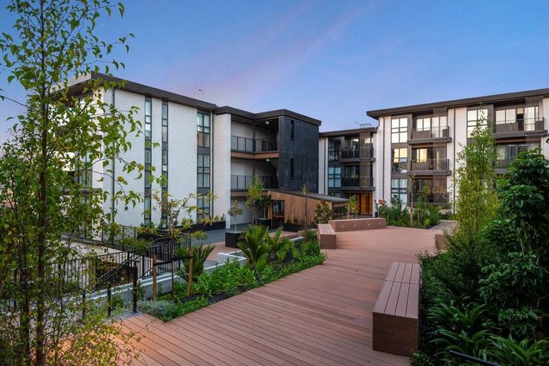 Photo of property in 102/21 Pennant Street, Long Bay, Auckland, 0630