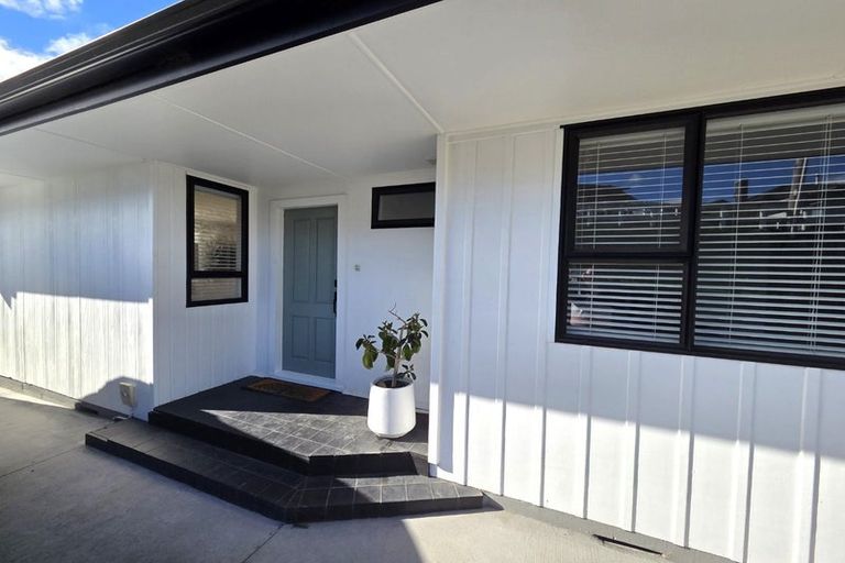 Photo of property in 70 Hinewa Road, Otumoetai, Tauranga, 3110