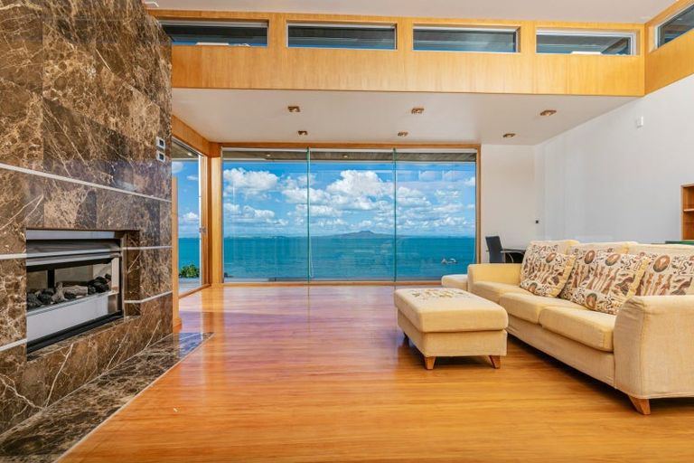 Photo of property in 27 Oban Road, Browns Bay, Auckland, 0630