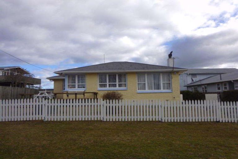 Property details for 21 Elliott Crescent, Owhata, Rotorua, 3010