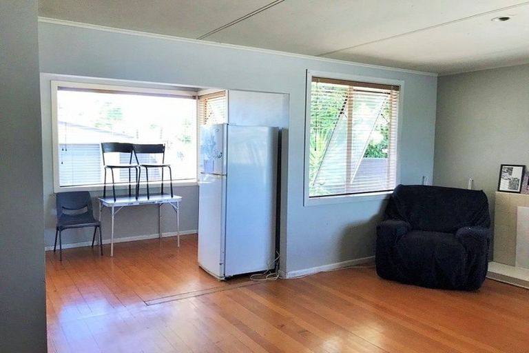 Photo of property in 3 Bernard Street, Papatoetoe, Auckland, 2025