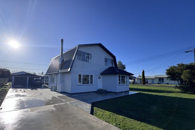 Photo of property in 71 Hedges Street, Sanson, 4817