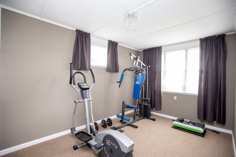 Photo of property in 54 Pipiroa Road, Ngatea, 3503