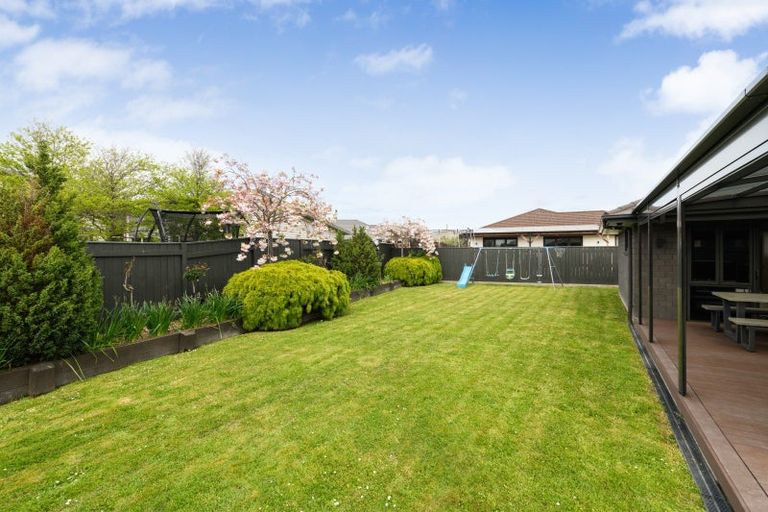 Photo of property in 45 Liberty Grove, Kelvin Grove, Palmerston North, 4414