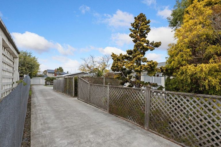 Photo of property in 1/142 Geraldine Street, Edgeware, Christchurch, 8013