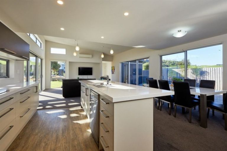 Photo of property in 13 Swyncombe Place, Kaikoura Flat, Kaikoura, 7371