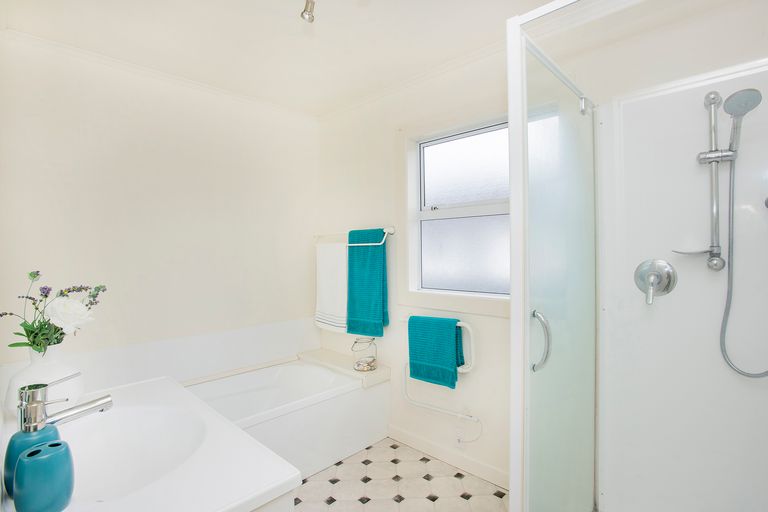 Photo of property in 482 Aberdeen Road, Te Hapara, Gisborne, 4010