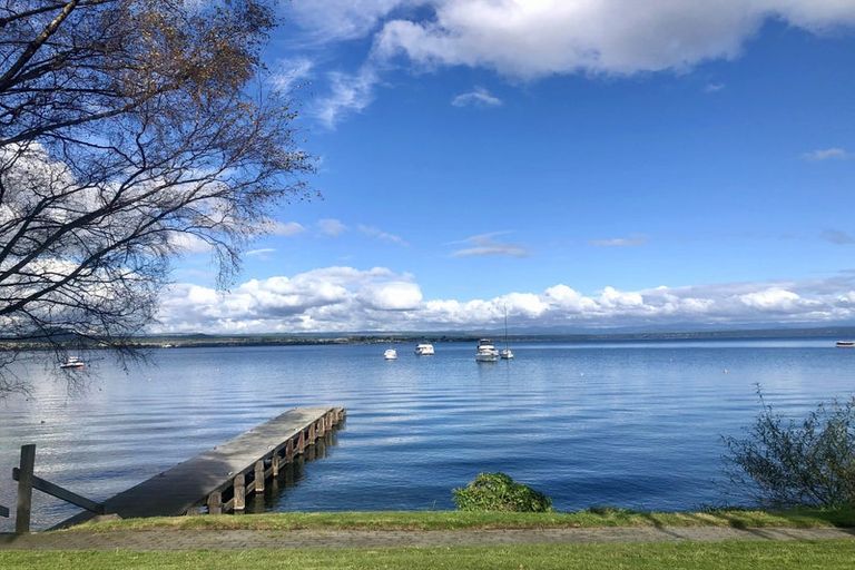 Photo of property in 14 Maison Way, Rangatira Park, Taupo, 3330