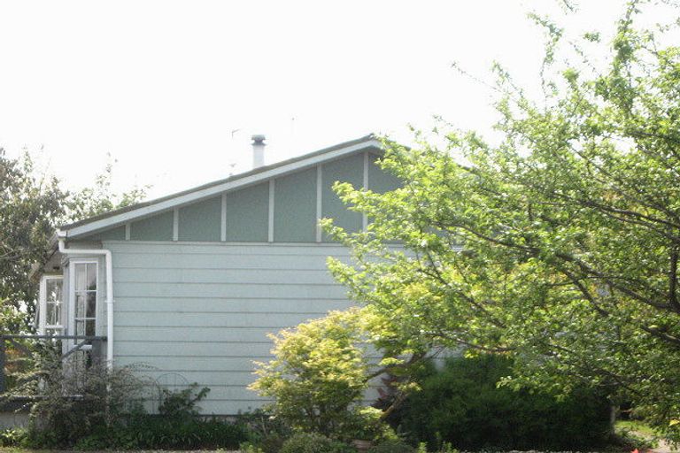 Photo of property in 22 Swindells Road, Waikuku Beach, 7473