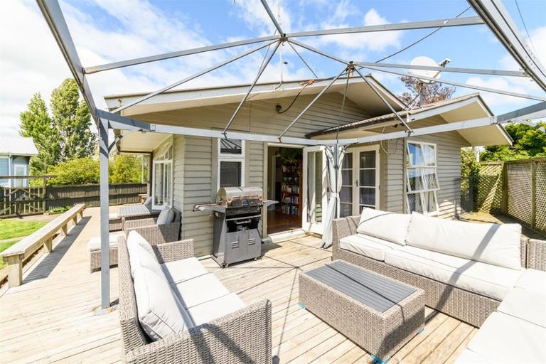 Photo of property in 21 Calico Line, Marton, 4710