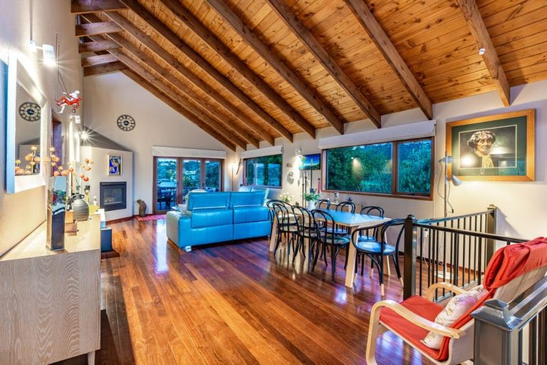 Photo of property in 1/6 Mana Esplanade, Paremata, Porirua, 5026