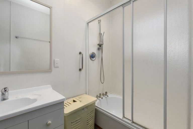 Photo of property in 12 Meadows Avenue, Waiwhetu, Lower Hutt, 5010