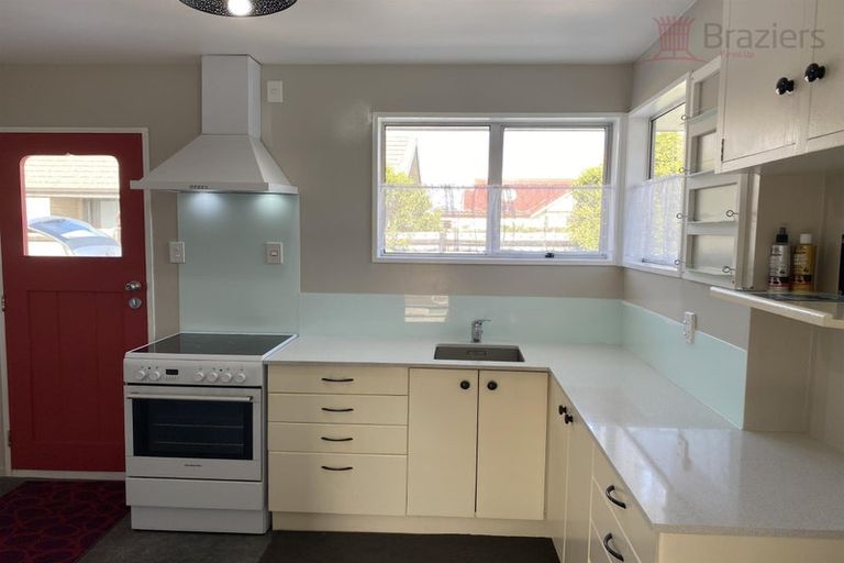 Photo of property in 72a Oram Avenue, New Brighton, Christchurch, 8061