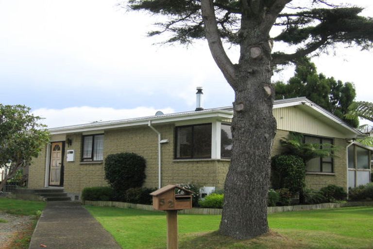 Photo of property in 52 Garden Road, Avalon, Lower Hutt, 5011