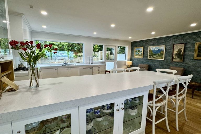 Photo of property in 40 Lohia Street, Khandallah, Wellington, 6035