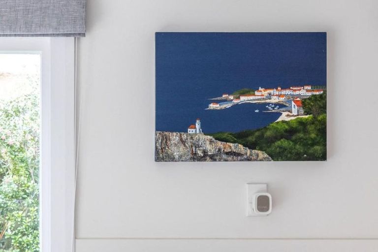 Photo of property in 70 Queens Drive, Oneroa, Waiheke Island, 1081