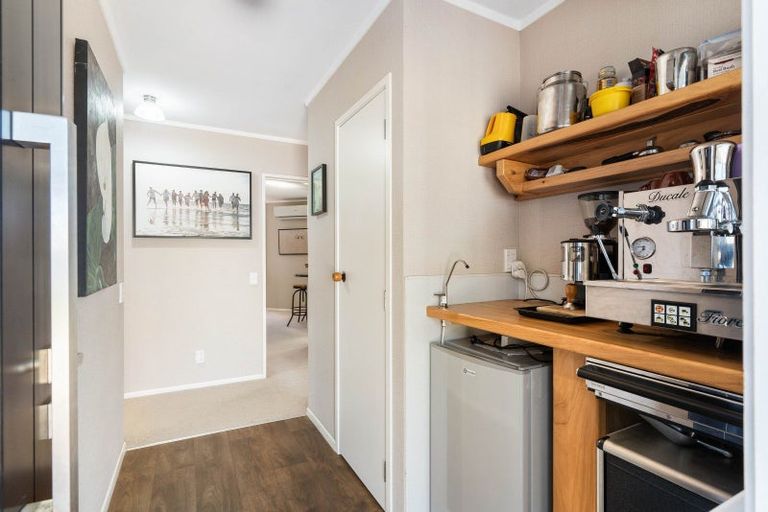 Photo of property in 204 Martyn Road, Whangamata, 3620