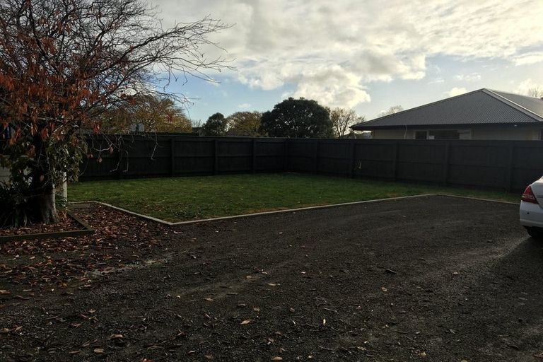 Photo of property in 44 Lombard Street, Palmerston North, 4410