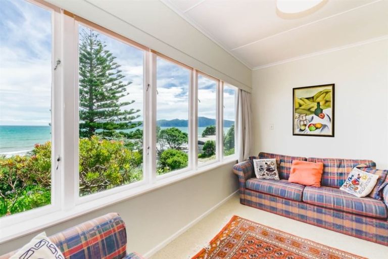 Photo of property in 19 Arawa Street, Raumati Beach, Paraparaumu, 5032