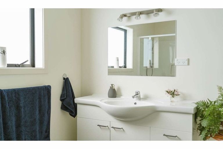 Photo of property in 24 Keridale Lane, Kerikeri, 0230