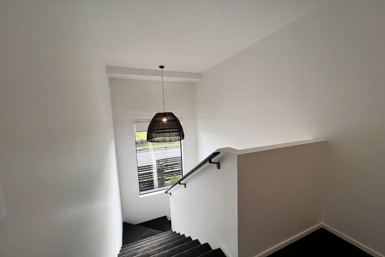 Photo of property in 33 Jutland Road, Pukekohe, 2120