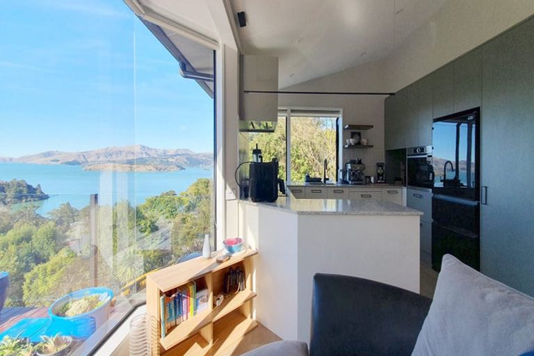 Photo of property in 8 The Terrace, Governors Bay, Lyttelton, 8971