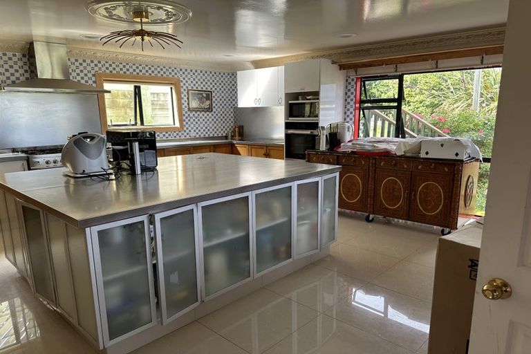 Photo of property in 24 Halladale Road, Papakowhai, Porirua, 5024