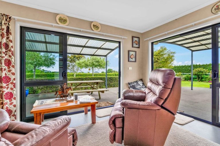 Photo of property in 325a Awai Road, Tarurutangi, New Plymouth, 4372