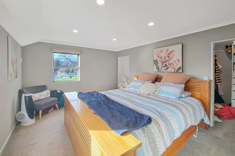 Photo of property in 40 Evergreen Crescent, Trentham, Upper Hutt, 5018