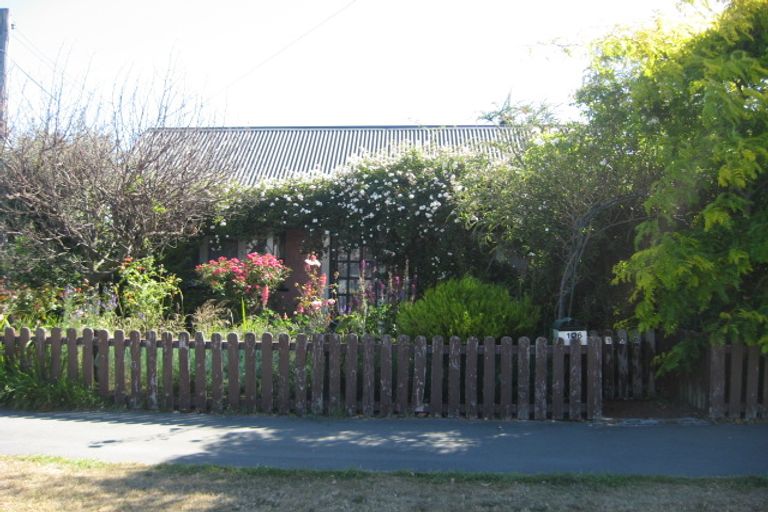 Photo of property in 104 Huxley Street, Sydenham, Christchurch, 8023