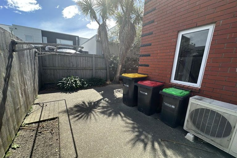 Photo of property in 672b Ferry Road, Woolston, Christchurch, 8023