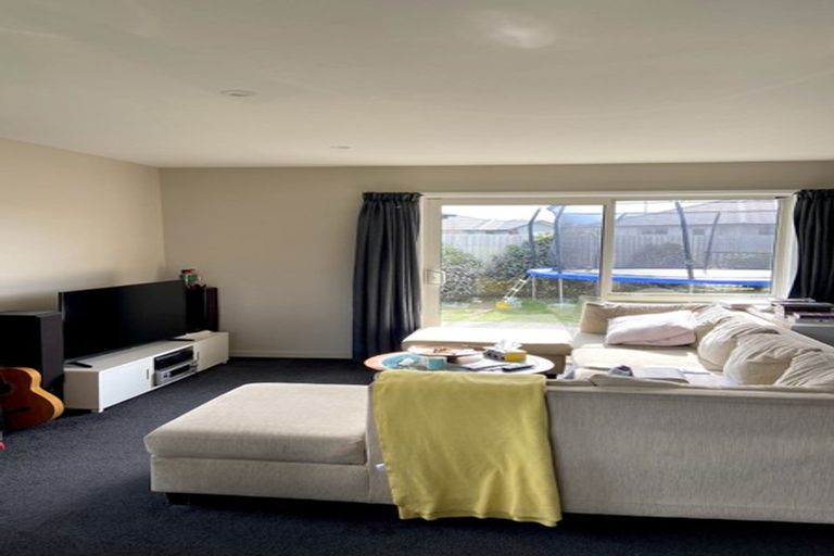 Photo of property in 35 Maka Lane, Halswell, Christchurch, 8025