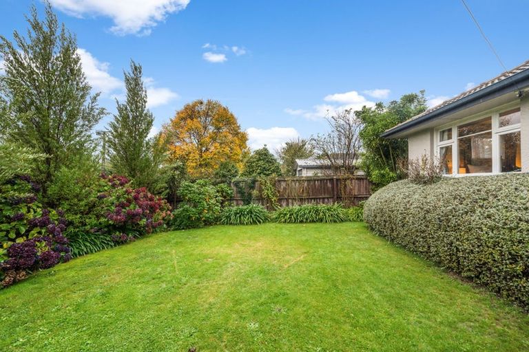Photo of property in 1/10 Springhill Street, Avonhead, Christchurch, 8042