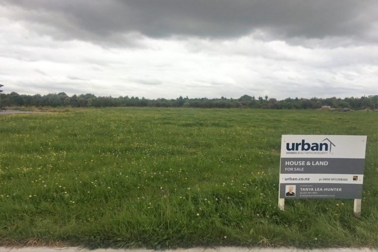 Photo of property in 27 Alan Livingston Drive, Cambridge, 3434