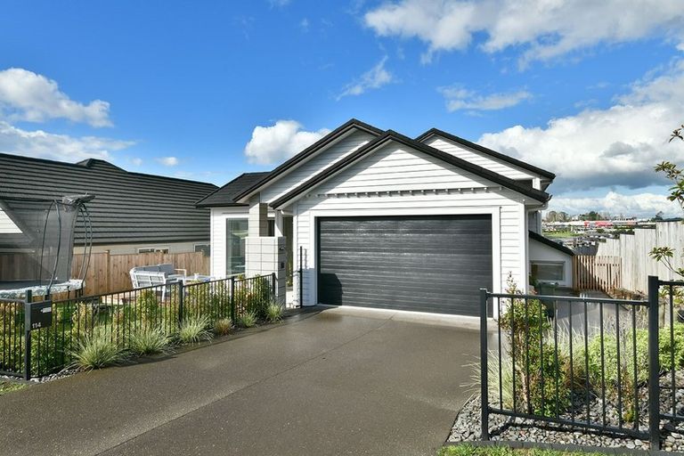 Photo of property in 114 Ormonde Drive, Silverdale, 0932
