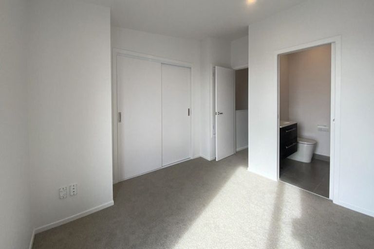 Photo of property in 23 Kamahi Place, Paraparaumu, 5032